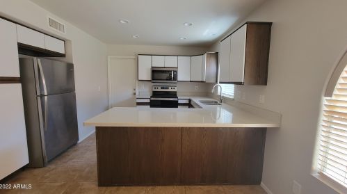 3410 Baylor Ln, Chandler AZ  85226-7600 exterior