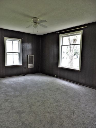 818 Mechanic St, Big Rapids MI 49307-1238 exterior