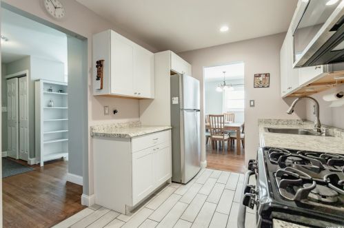 13 Dorian Ln, Commack NY 11725-3501 exterior