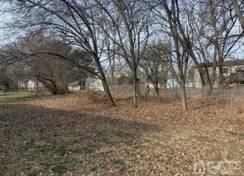 70 Mitchell Ave, Piscataway NJ 08854-5558 exterior