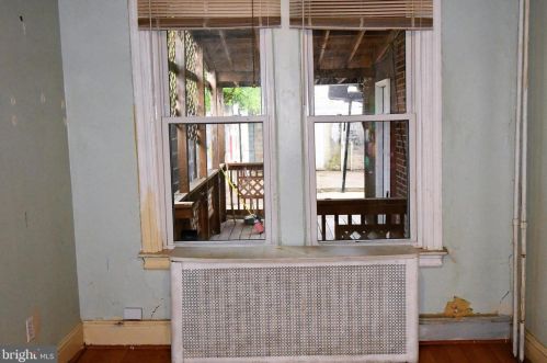 414 Luray Pl, Washington DC 20010-2992 exterior