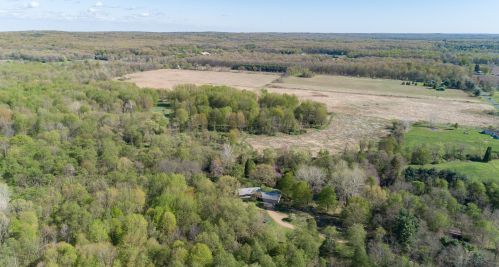 6450 2nd St, Kalamazoo, MI 49009-8863