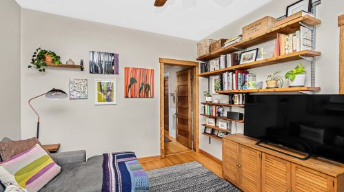 3244 Monticello Ave, Chicago IL 60618-6614 exterior