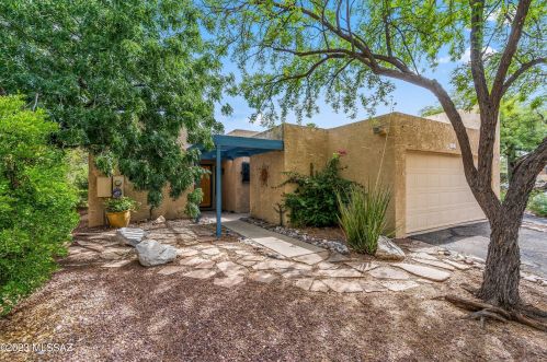 4601 Camino Puerto Lobo, Tucson, AZ 85718-3521