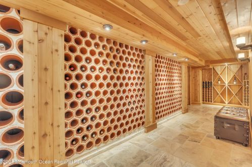 50 Hooper Ave, Atlantic Highlands NJ  07716-1537 exterior