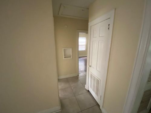 1076 Donnelly Ave, Atlanta GA 30310-3353 exterior