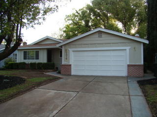 7016 21st St, Sacramento, CA 95822-4309
