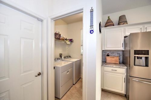 5680 Napa Wood Way, Naples FL 34116-3866 exterior