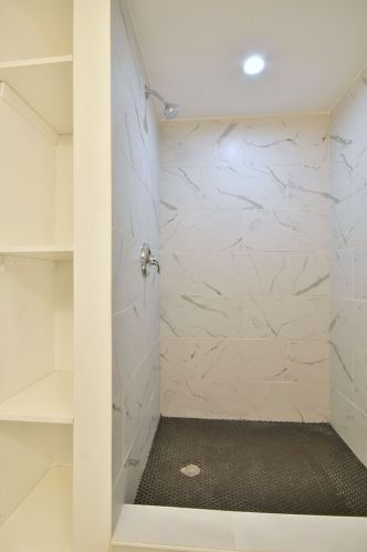 9640 Wallace St, Chicago IL 60628-1217 exterior