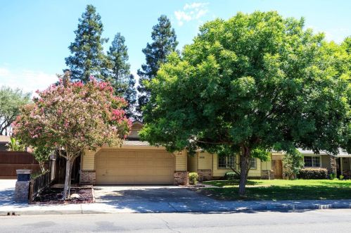 2530 Colorado Ave, Turlock, CA 95382-1542