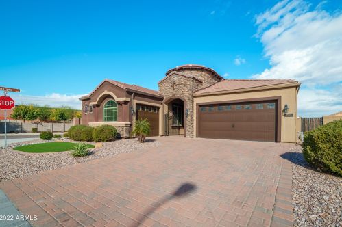 230 San Carlos Way, Chandler, AZ 85249