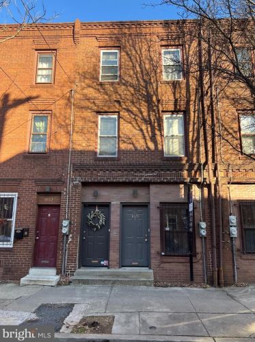 1025 6th St, Philadelphia PA  19147-4011 exterior