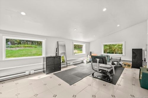 304 Orch St, Greenwich CT exterior