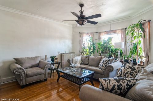 125 Mason Ave, Chicago IL 60630-3142 exterior