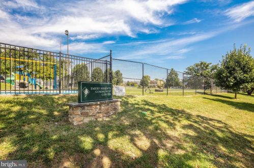 835 Longfellow St, Washington DC  20011-8205 exterior