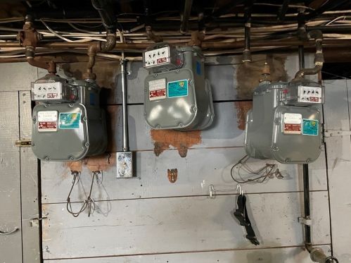 12 Kosta St, Worcester MA 01607-1525 exterior