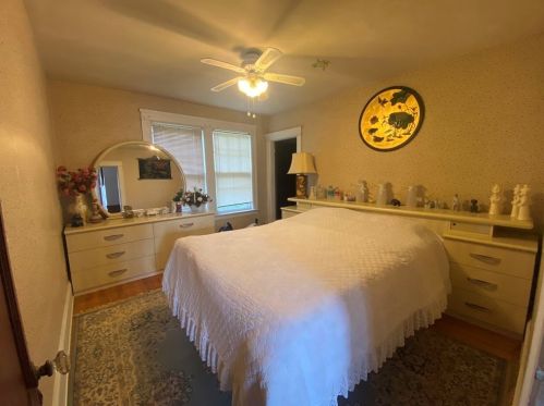 175 Perry Ave, Worcester MA 01610-2049 exterior