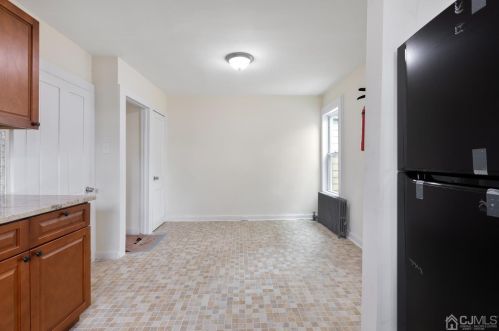 251 Handy St, New Brunswick NJ  08901-2943 exterior