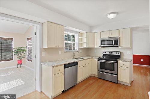 14229 Twig Rd, Silver Spring MD 20905-7037 exterior