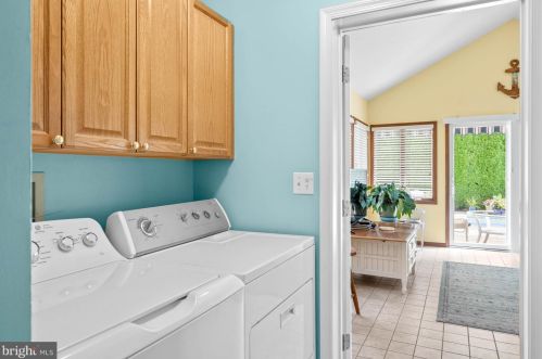 48 Bay Breeze Dr, Lewes DE 19958-2110 exterior