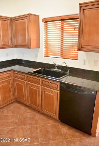 7449 Fair Meadows Loop, Tucson AZ 85756-6151 exterior