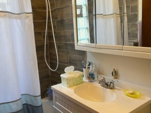 1520 71st St, Chicago IL 60629-1447 exterior