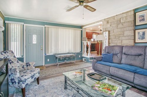 1125 Mishawaka Ave, Mishawaka IN 46544-2416 exterior