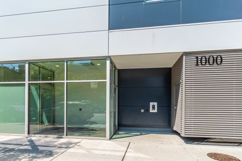 1000 Monroe St, Chicago IL 60607-2604 exterior