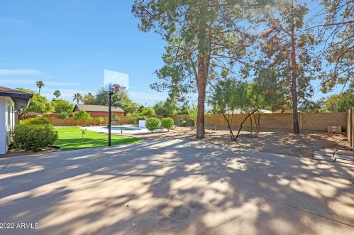 4233 Cholla St, Phoenix AZ  85029-3801 exterior