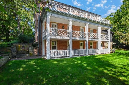 3706 Nakoma Rd, Madison WI  53711-2912 exterior