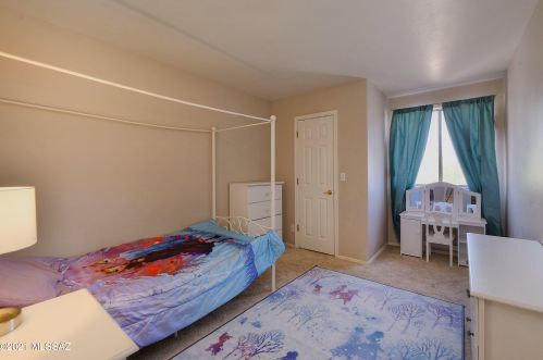 8822 Lions Spring Pl, Tucson AZ  85747-5658 exterior