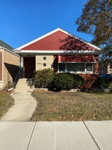 6134 Thorndale Ave, Chicago, IL 60646-5314