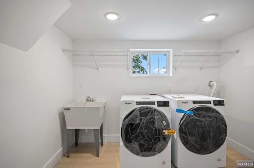 586 Palisade Ave, Teaneck NJ 07666-3145 exterior