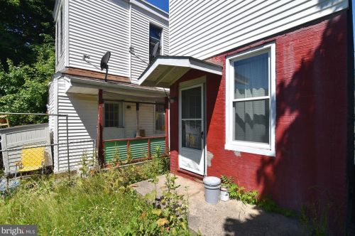 323 Race St, Primrose PA 17901-2332 exterior