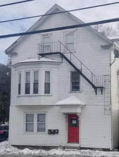 1258 Plainfield St, Providence RI 02909-4449 exterior