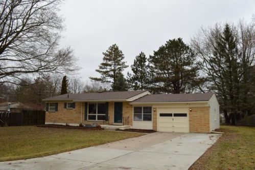 1346 Biscayne Way, Haslett, MI 48840-8408