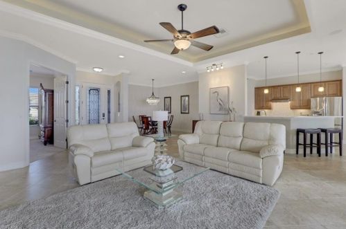 10066 Biscayne Bay Ln, Naples FL 34120-3732 exterior