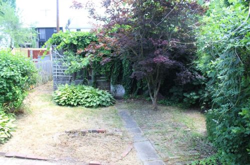 531 Mifflin Ave, Pittsburgh PA 15221-3276 exterior