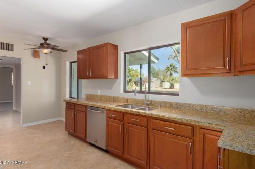 4110 16 Dr, Phoenix AZ 85015-1429 exterior