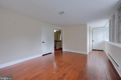 1944 Millersville Rd, Lancaster PA 17603-6153 exterior