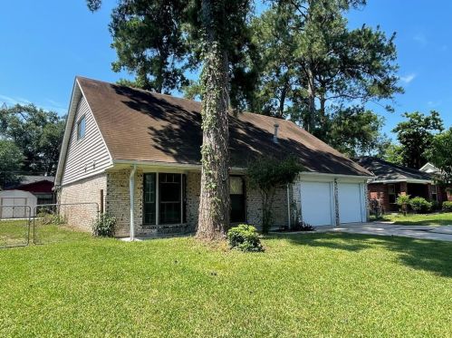 7514 Pinetex Dr, Humble, TX 77396-2681