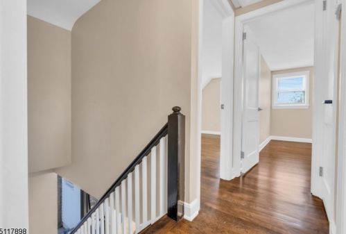 25 Morgan Ln, Bridgewater NJ 08807-3007 exterior