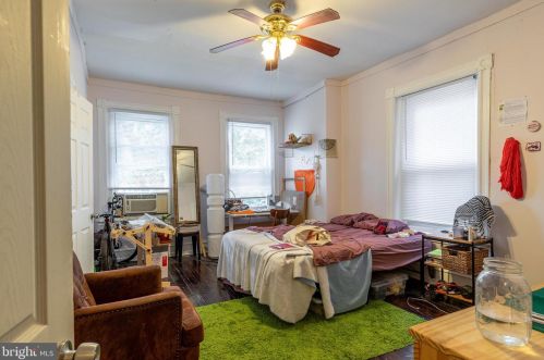 5016 Hazel Ave, Philadelphia PA 19143-1621 exterior