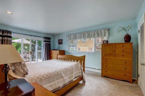 6621 Wisconsin Ave, Milwaukee WI 53213-3914 exterior