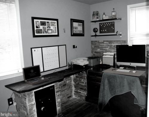 1602 Lorimer Rd, Glen Burnie MD 21061-4310 exterior