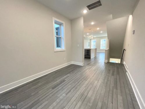 423 Newton Pl, Washington DC 20010-1716 exterior