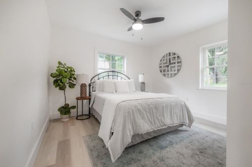 7202 15th St, Tampa FL  33610-1210 exterior