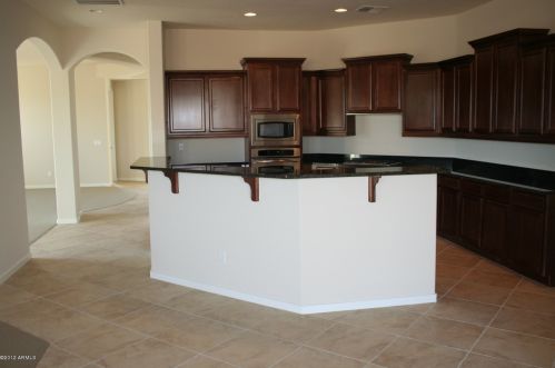 22705 38th Way, Phoenix AZ  85050-7341 exterior