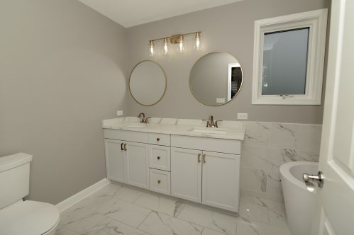 1638 74th Ct, Chicago IL  60707-4221 exterior