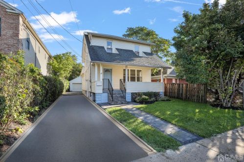 88 Central Ave, Metuchen NJ  08840-1862 exterior